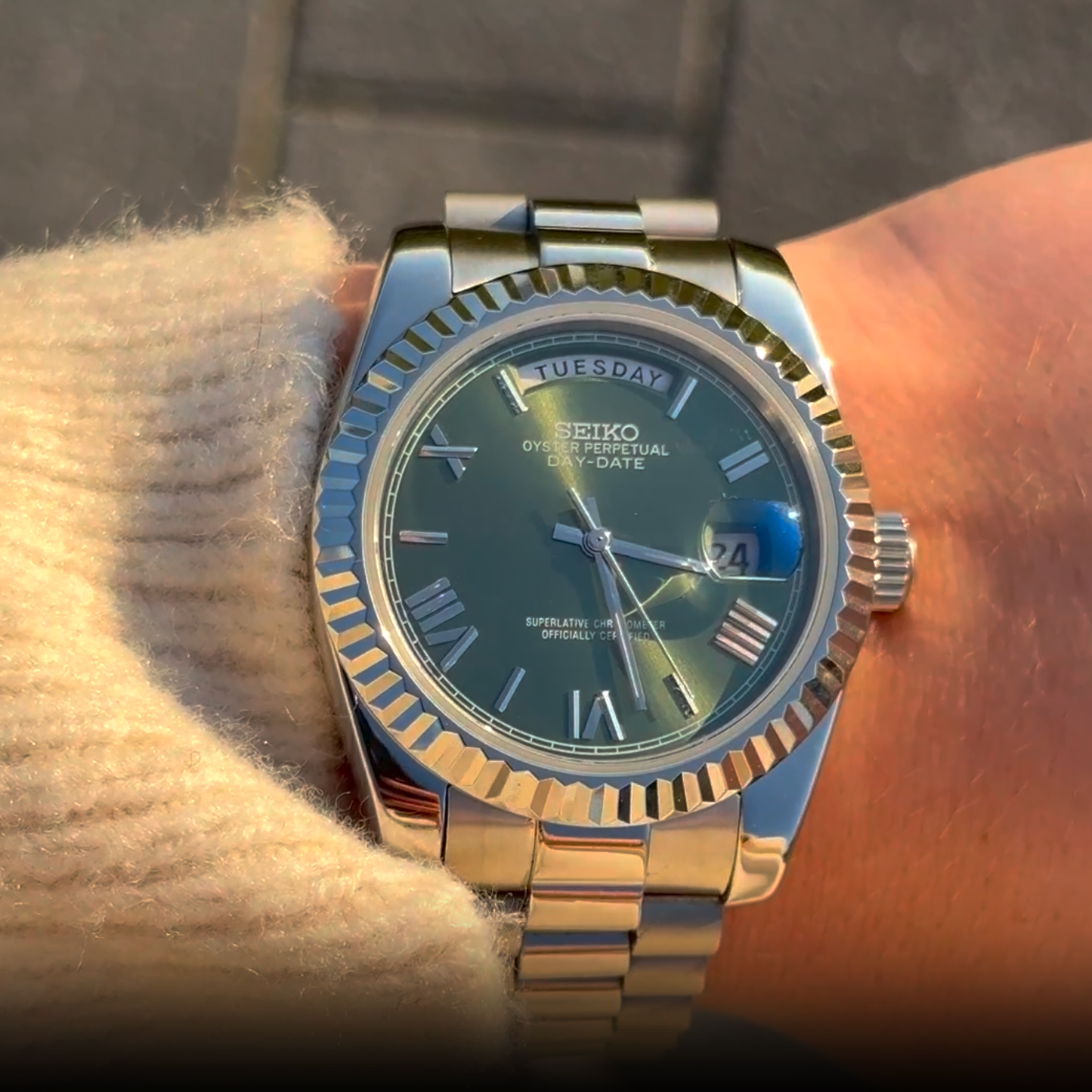 WATCH MOD JUST | DATE | GREEN