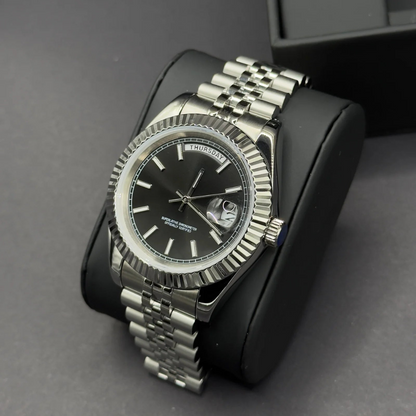 WATCH MOD JUST | DATE | BLACK